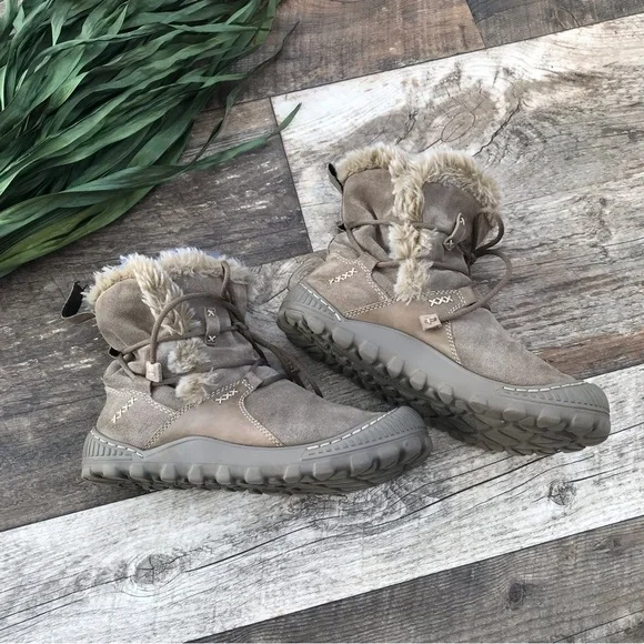 Earth Winter Ankle Boots -7B